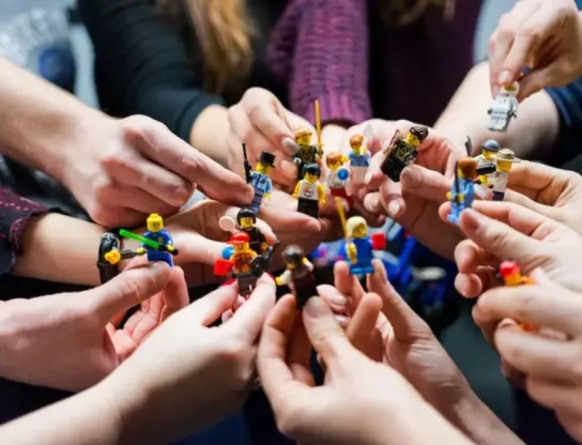 6 creative team building exercises to try - upcision.com