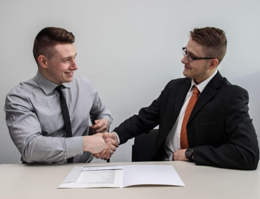 6 things to never say when closing a deal