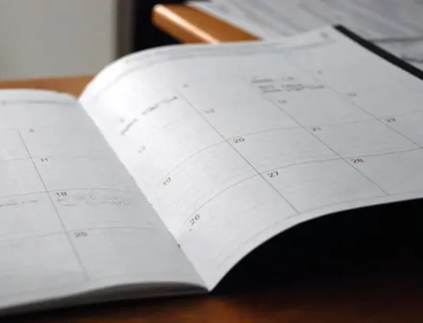 7 benefit of a social media calendar - upcision