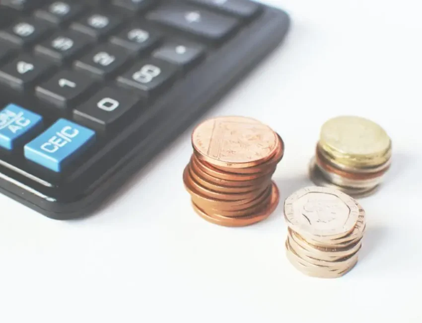 What to consider when choosing an online payroll
